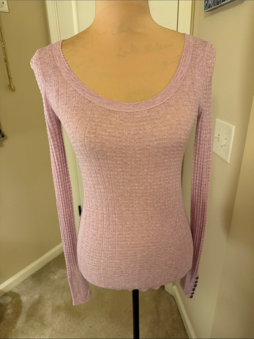 Moda International Light Pink Ribbed Scoop Neck Women’s Sweater
